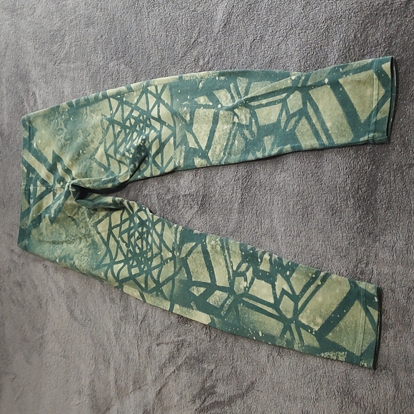 Sacred Geometry Leggings, Size small, Green, Etsy - Picture 5 of 9